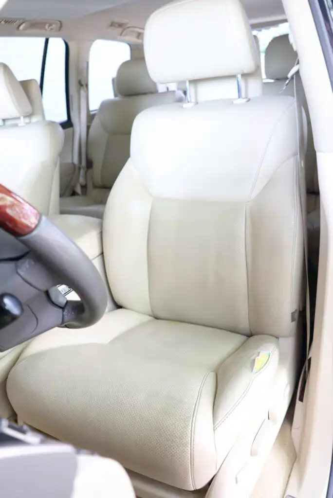 05 USF Lexus LX570 2013 Fondo 2