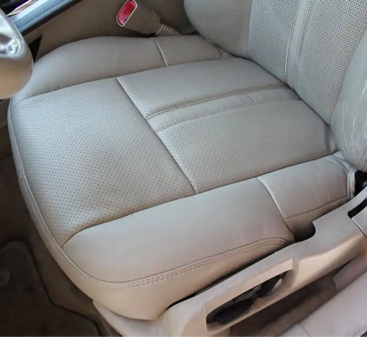 08 USF Lincoln MKT 2011 3